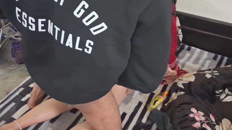 Smothgame: Hintli bir kız, basit bir gülümseme ve sessizlik içinde yazılmış...