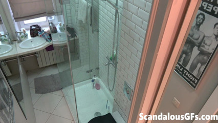 Scandalous GFs: Filming my teen girlfriend naked in the shower