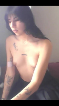 Hotgirl sharing brakfast w u