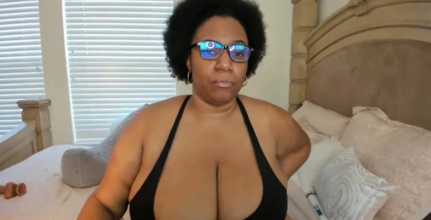 Josie4yourpleasure: Dòng nữ thần bbw da đen - ep.49