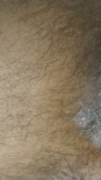 Jeu anal en solo avec un garçon