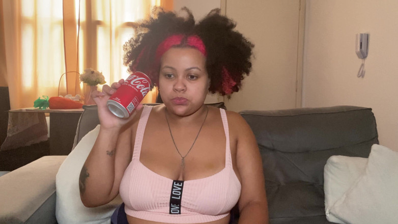 Cutiepiie Chubby: Soda Burp and Fart Short Leggins Naked