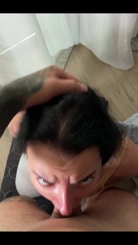 Deep Throat Queen