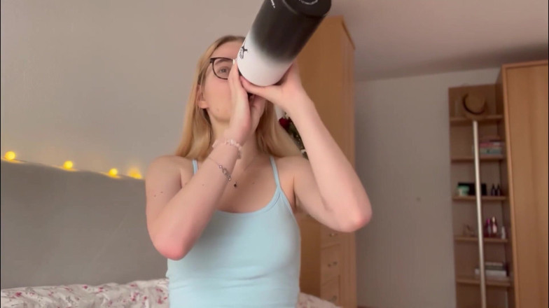 Goddess_Bella_Rae: 你需要知道的关于金融统治的一切
