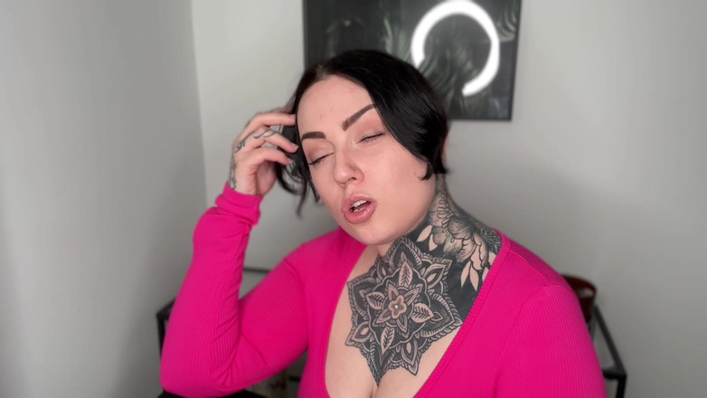 Miss Valentina: Słaby dla ciemnych włosów