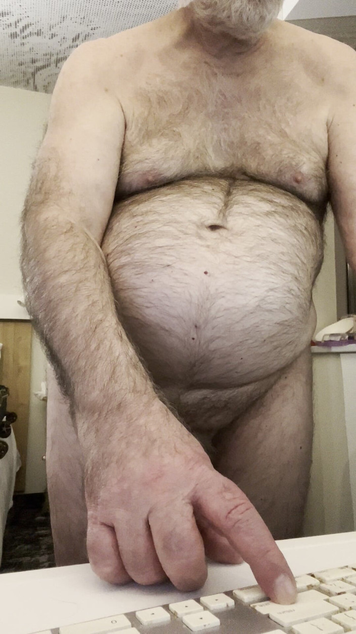 Coach Karl dude lodge: 5 lutego Zabawa z moimi sutkami mnie ostro