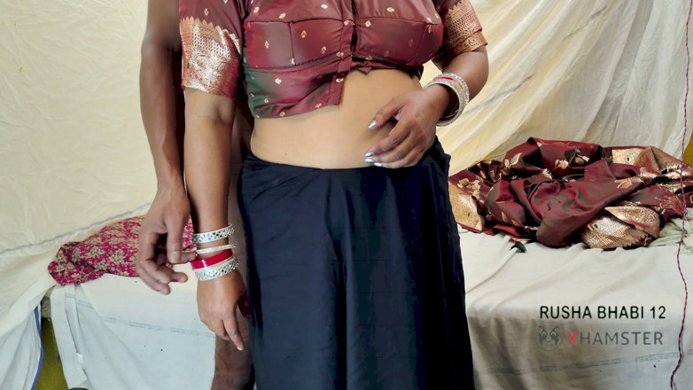 RUSHA BHABI: Newlywed Desi Couple Romantic Sex in the Early Days of...