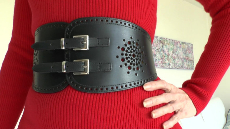 Lady Victoria Valente: Brede strakke riemen deel 79 Lady Victoria Valente