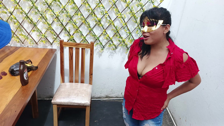 NEGRITA SEXY: Der nachbar kam, um mich um Zucker zu bitten, und...