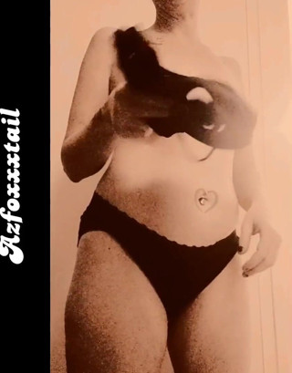 AzFoxxxTailPhelicia: strip 1 - Blackpanties