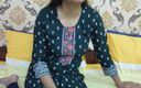 Saara Bhabhi: Roleplay de história de sexo hindi - Desistepsis levou seu meio-irmão...