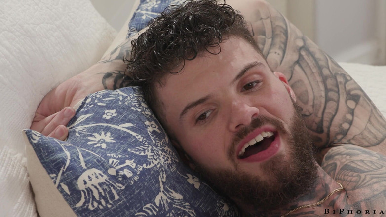 Bi Phoria: Adegan biseks biseks