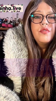 Chainsmoking Queen in Fur: BBW MILF Green Eyes, Red Nails, Lips & Ignoring You