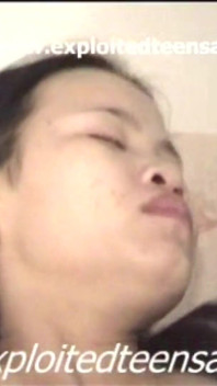 Exklusive vietnamesische Amateure Nam, Ying dreier, nehmen 10-Zoll-schwanz, Multi-Pos, gedehnte muschis, perfekte Ärsche und gesichtsbesamung