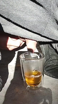 내 후장 음식 관장에서 오줌과 질싸