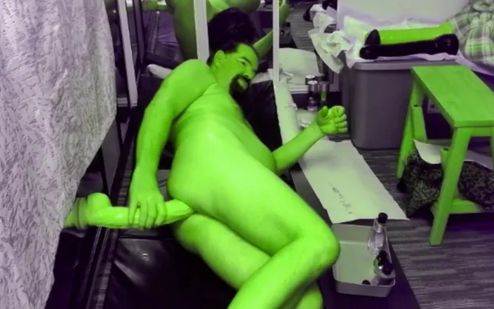 Rainforestman: Rainforestman Studio Alien Anal Toys