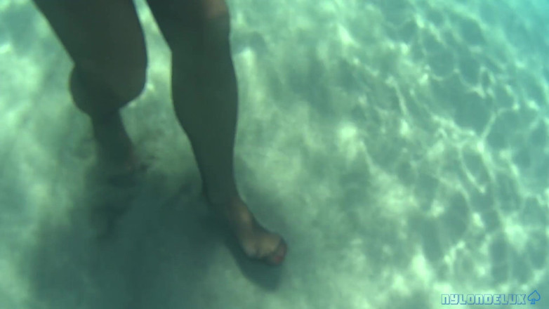 Nylondelux: Black Stocking in the Sea