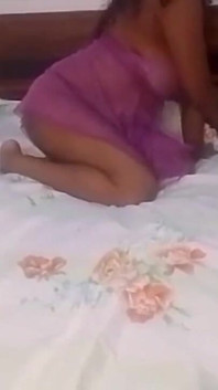 Bini Dikongkek & Dapatkan Creampie Dengan Kawan Suami - Sri Lanka Cuckold