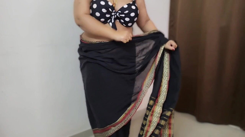 Hot Pavitra: Ui Amma Tanto Em Show De Livro De Humor Agora