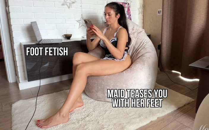 Princess Monica: Горничная соблазняет тебя своими ступнями