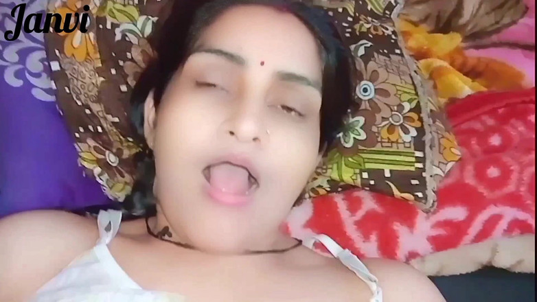 Janvibhabhii: Chị kế và anh kế làm tình và tận hưởng...