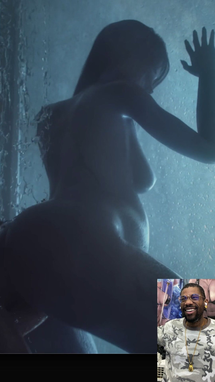 Good news media: Беременная вдовозистка трахает ее тугую фиолетовую киску сзади и получает кримпай