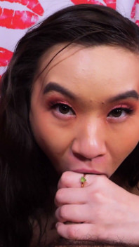 Bjraw Kumming em Kimmy Kim