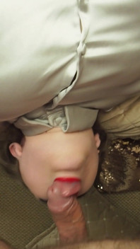 La mia prima scopata molto profonda con gola inversa, creampie