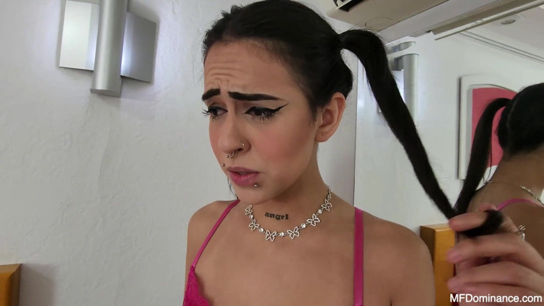 MF Dominance: Stella's Hot Face Riding Domination
