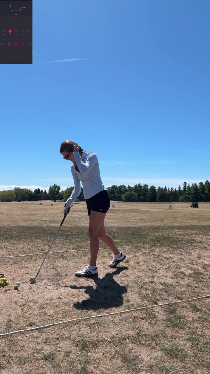 Nadia Foxx: Public Orgasm at the Driving Range