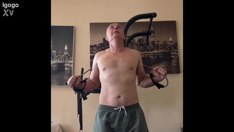 Alex Art: 체육관 영화