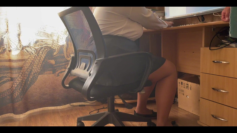 Lux Eva: 내 보지에 사정하는 터키 배다른 아들