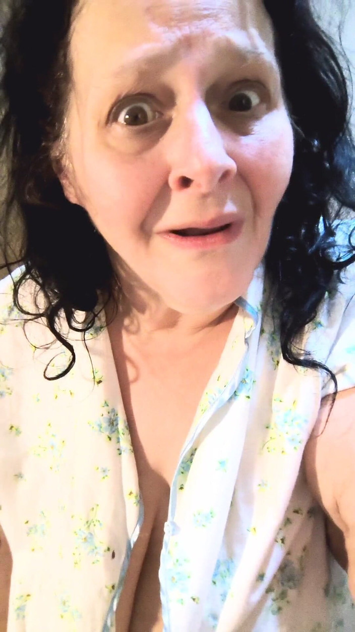 HerculesnVENUS: 该死，我正在打扫一个婊子的继子