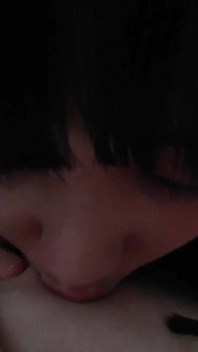 Pierced Provocação. Sua língua adiciona uma torção perversa