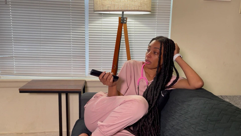 Pink Foxx: Uzun Vardiyadan Sonra Pürüzsüz, Tuzlu Çukurlar