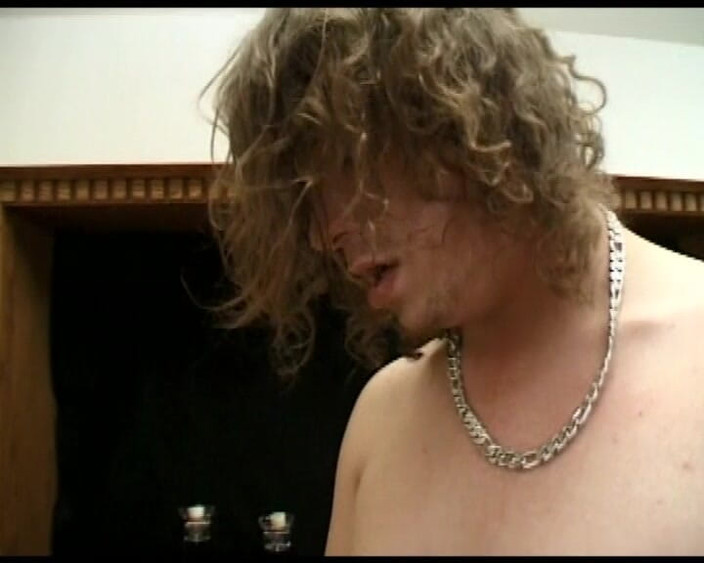 Golden-X-Tapes: La sessione di mangiata di figa selvaggia della ragazza mora...