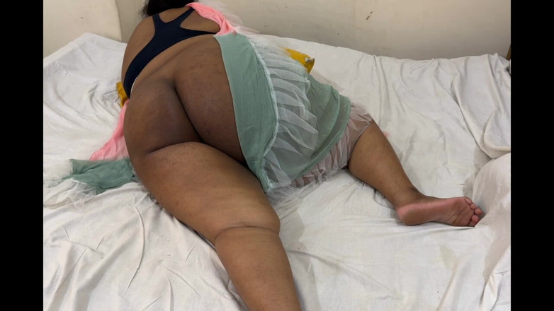 Your Boy's Cum: Sexy indický bhabhi s velkým zadem