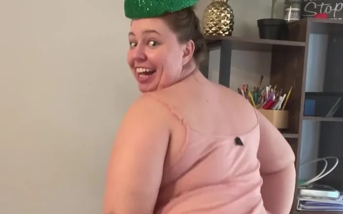 KinkyKatie: Eu vou levar uma "boa garota" por favor, apenas sendo minha...