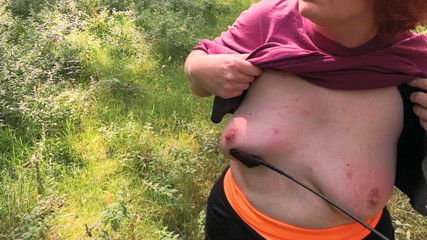 Bouncy Tits Action: เฆี่ยนนมในป่า 267