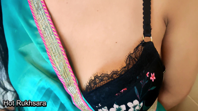 hot_rukhsara: Je baise la femme de mon frère aîné si fort...