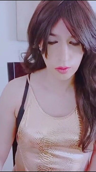 ซิสซี่เล่นนิดหน่อย