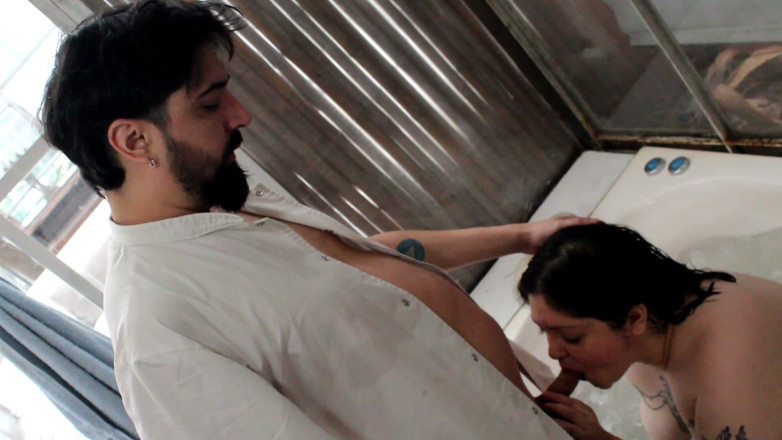 Anerisamp: My Nurse Comes to Shower Me and Things Get Hot