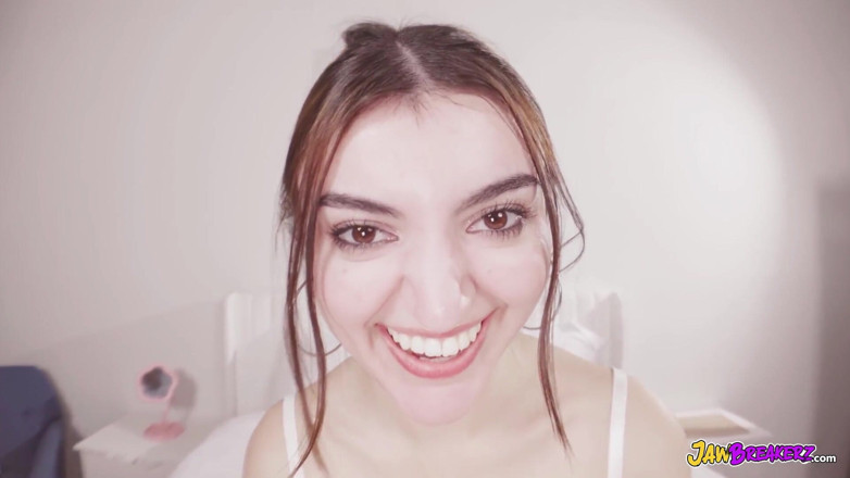 Jaw Breakerz: Julia James con garganta profunda dura