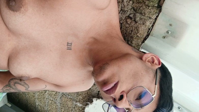Alexxftm: Chatte mouillée