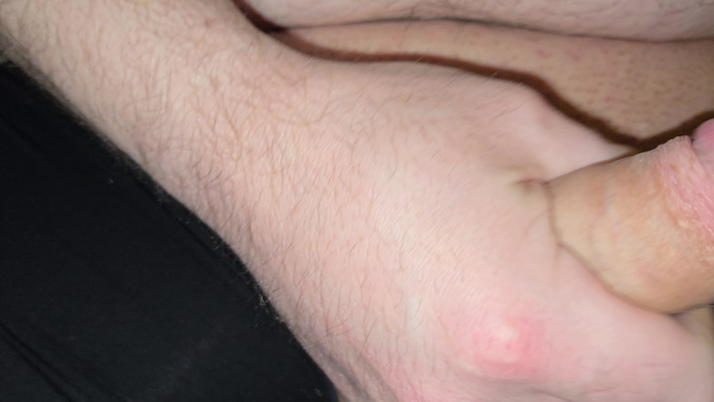 AssPlayLove: Oblečená Chycena pérem