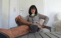 Lady Victoria Valente: Šukej ptáka v boot kundě a postříkej!