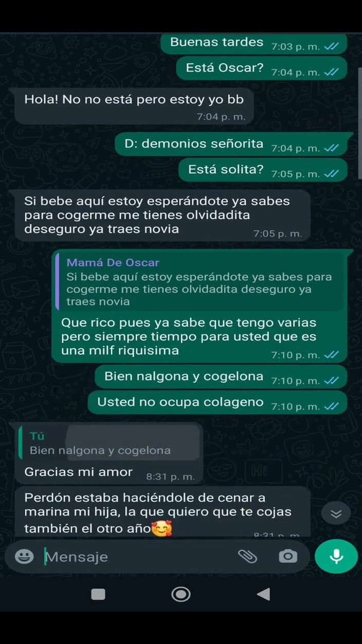 Mexicasero: 내 친구 오스카의 상사와의 대화 나는 그녀를 다시 따먹을거야