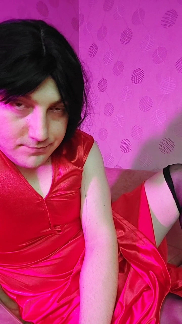 Kitty_Cross: Güzel ladyboy canlı hayranlarıyla konuşuyor, tatlı ve güzel anları paylaşıyor