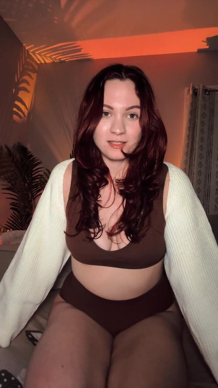 The Queen Lexi: Tengok awak