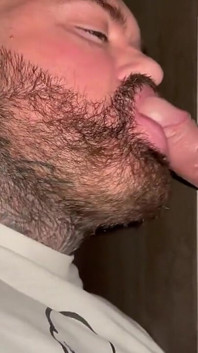 Éjaculation 4, glory hole, partie 1